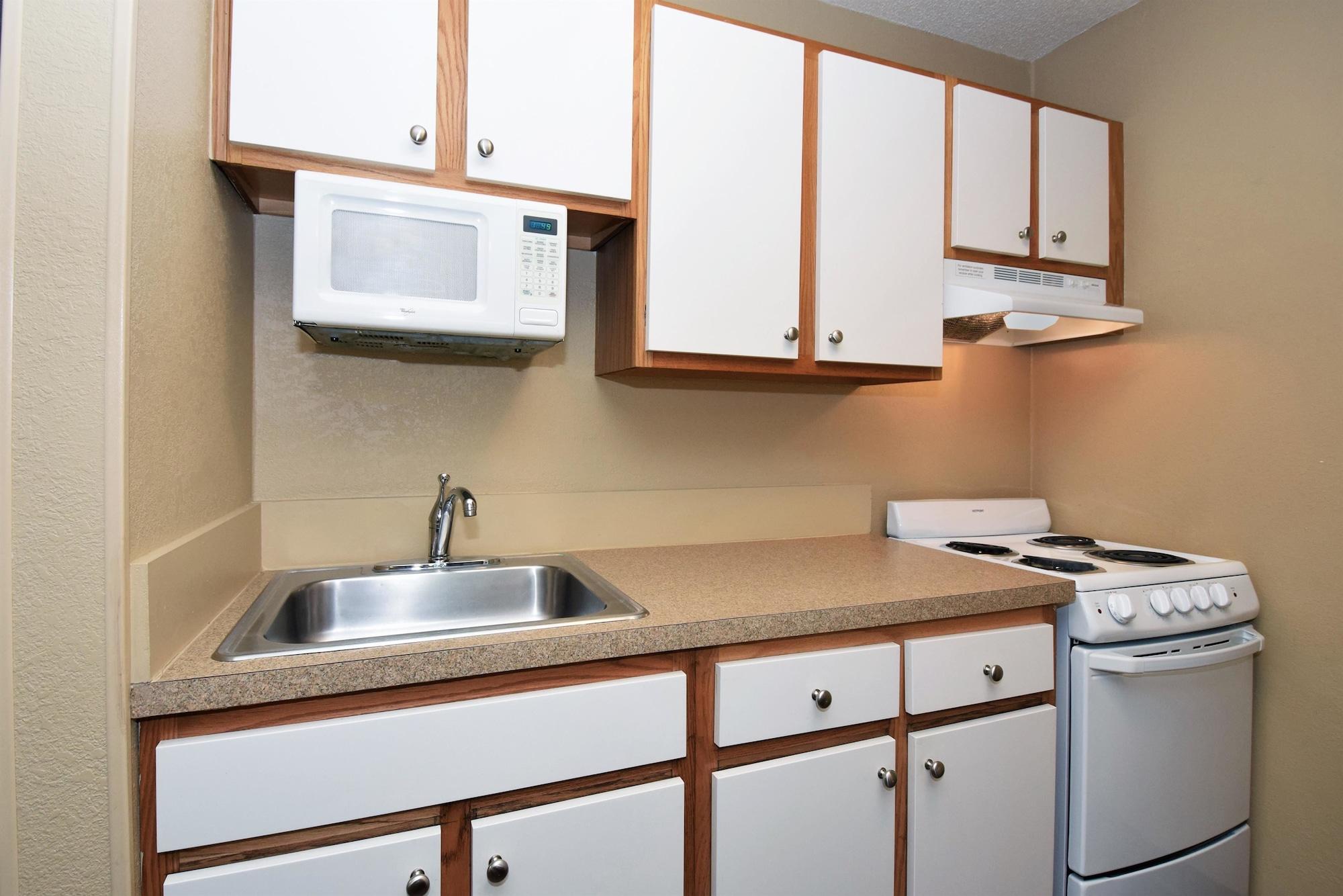 Extended America - - Westchase - Westheimer 2*