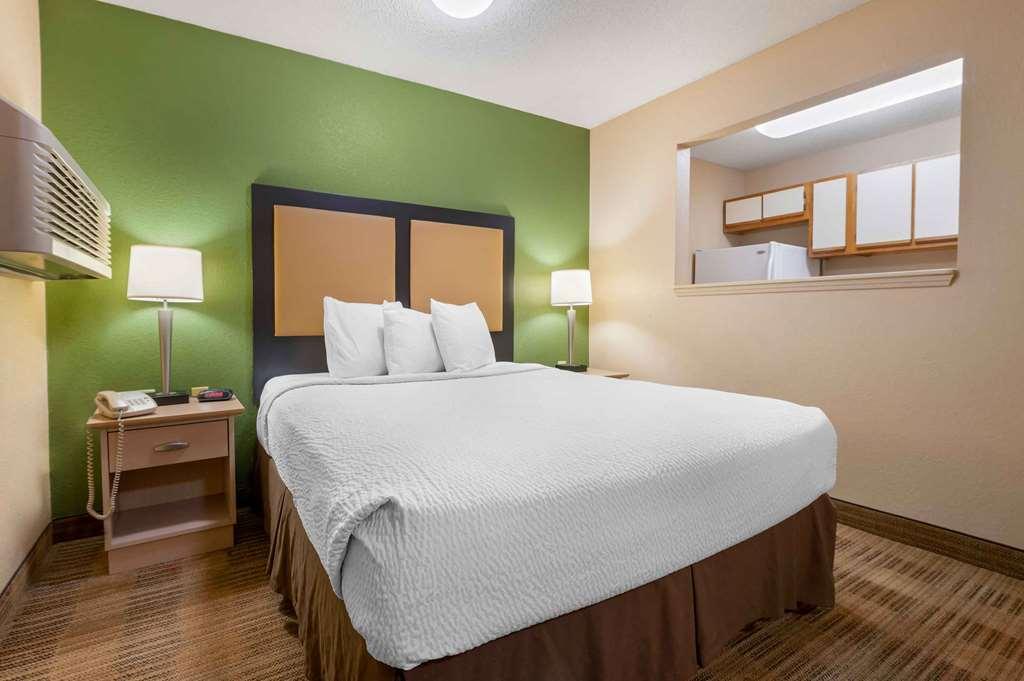 Extended America - - Westchase - Westheimer Houston